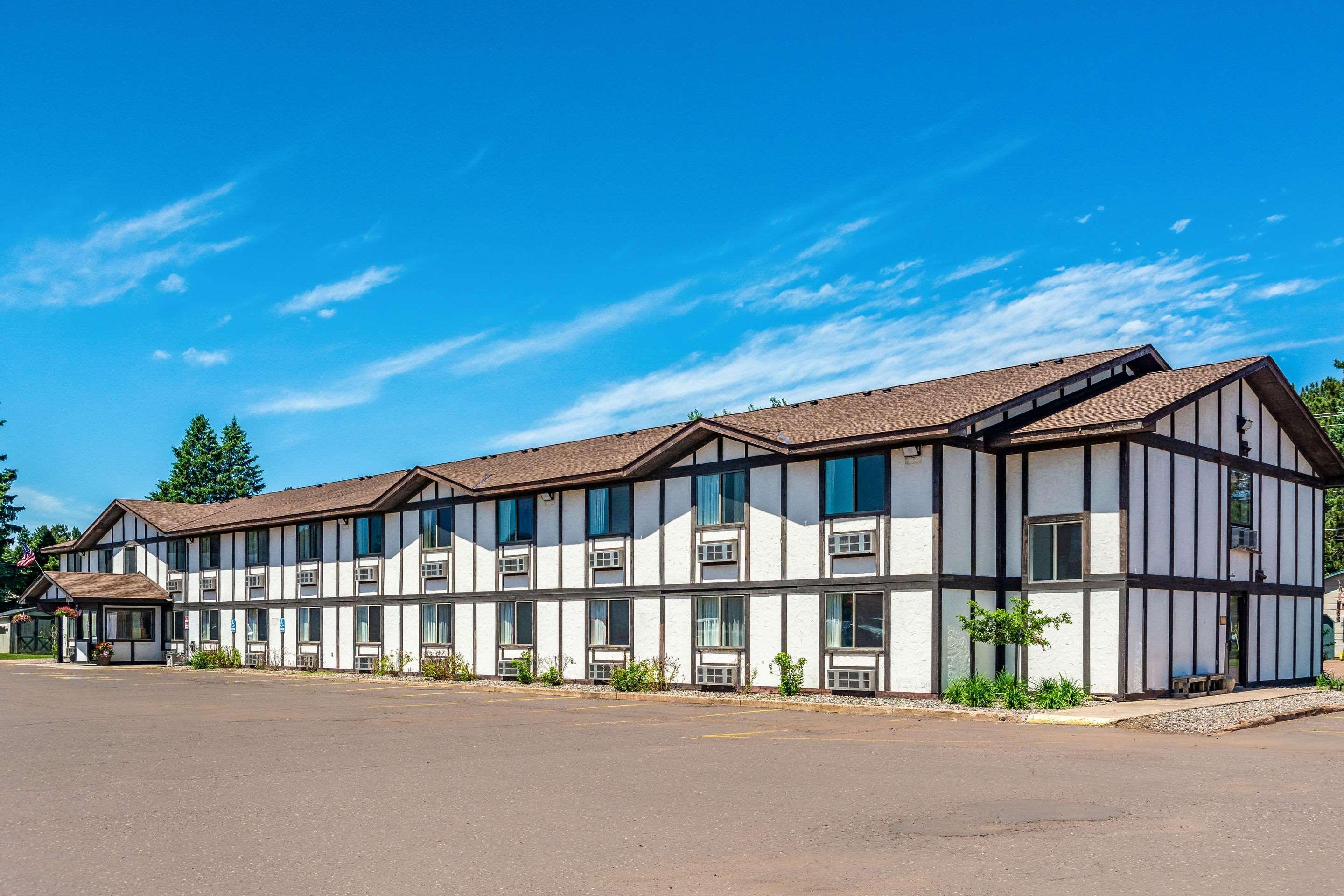 Magnuson Hotel Ironwood Exterior photo